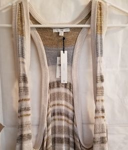 GAP mediumm racer back vest BNWT